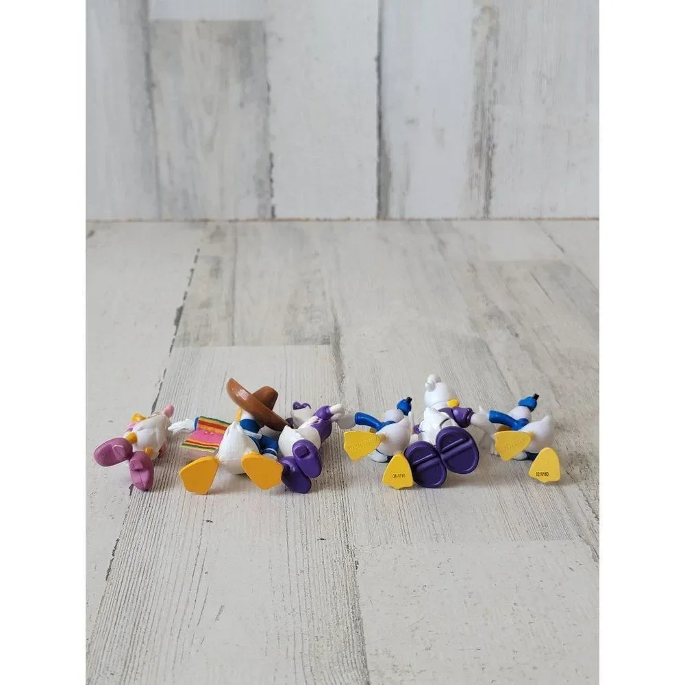 Daisy Donald Duck couple variety pack‎ toy Figure Set Disney